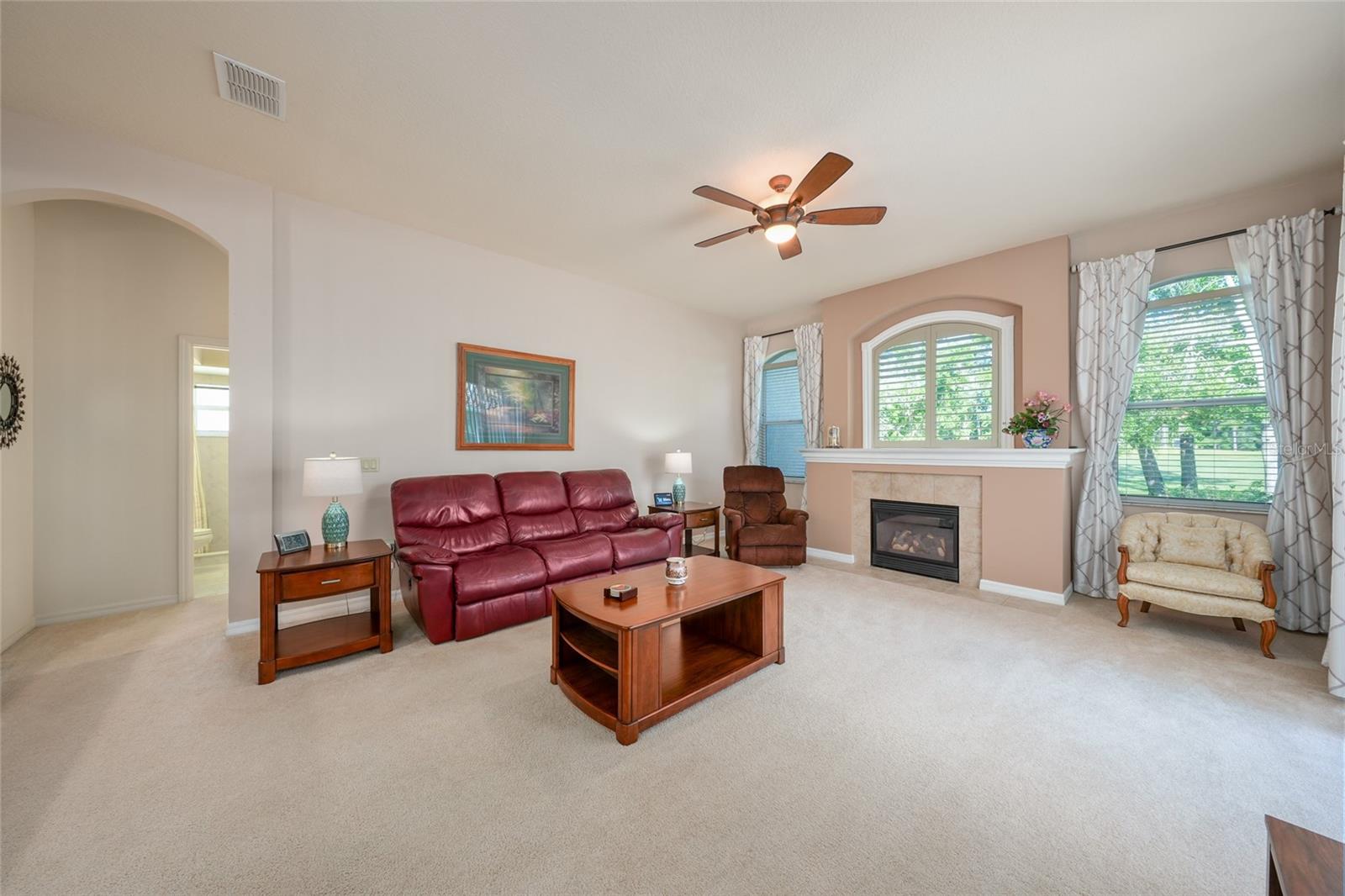 HERNANDO OAKS PH 1 - Residential