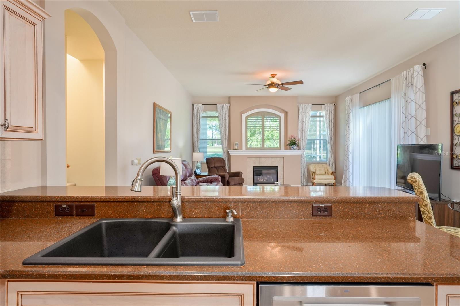 HERNANDO OAKS PH 1 - Residential