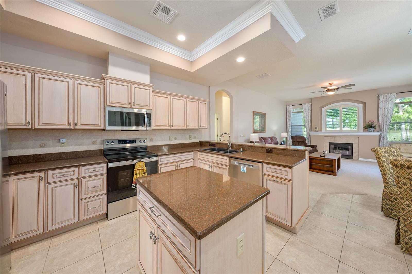 HERNANDO OAKS PH 1 - Residential