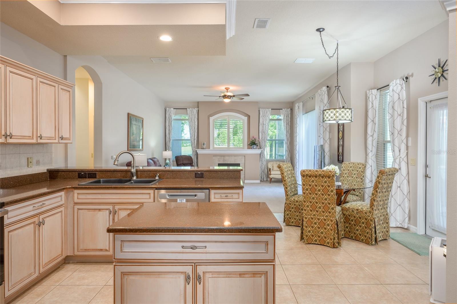 HERNANDO OAKS PH 1 - Residential