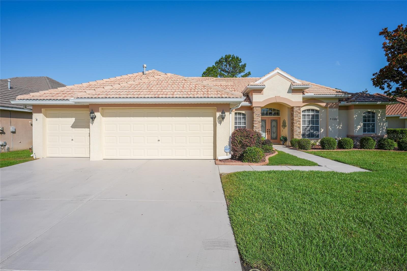 HERNANDO OAKS PH 1 - Residential