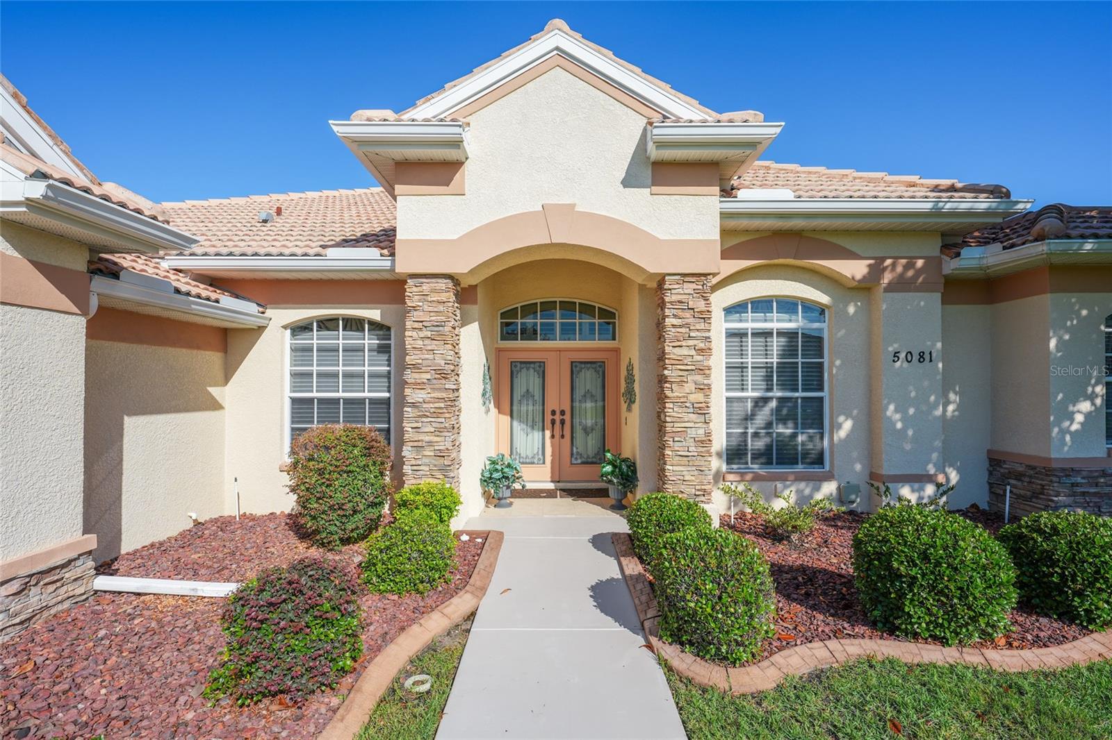HERNANDO OAKS PH 1 - Residential
