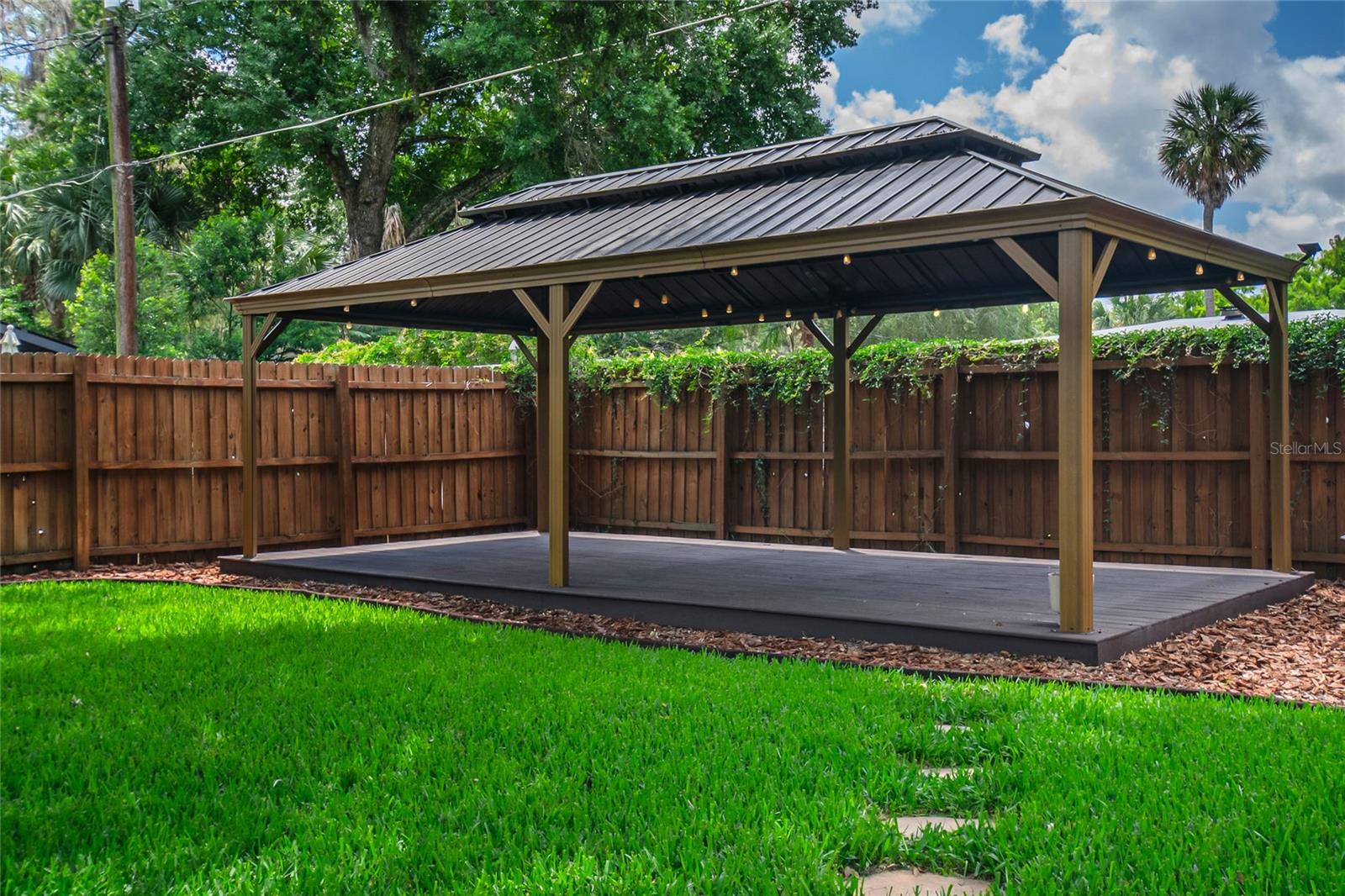 ORLANDO HLNDS - Residential