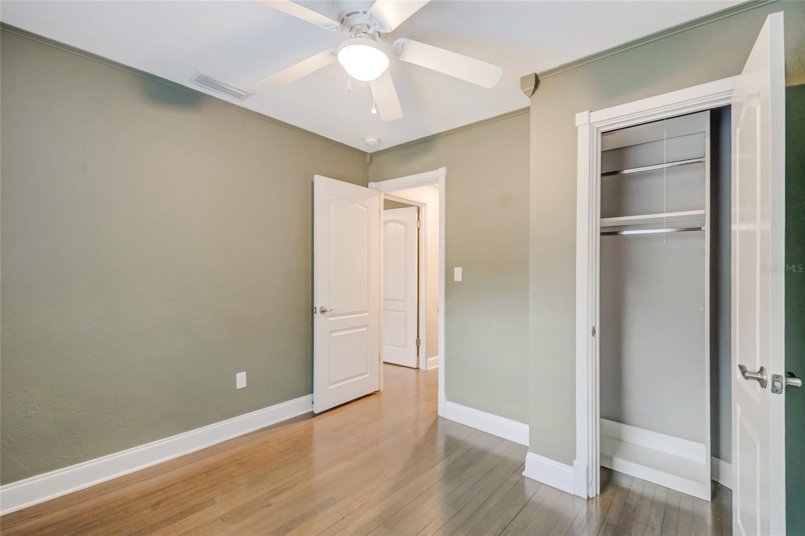 ORLANDO HLNDS - Residential
