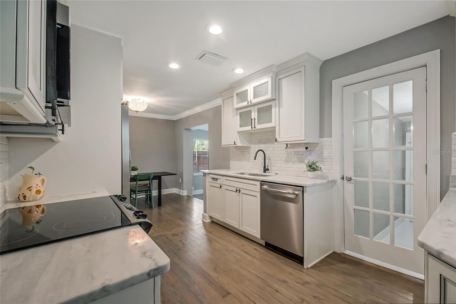 ORLANDO HLNDS - Residential