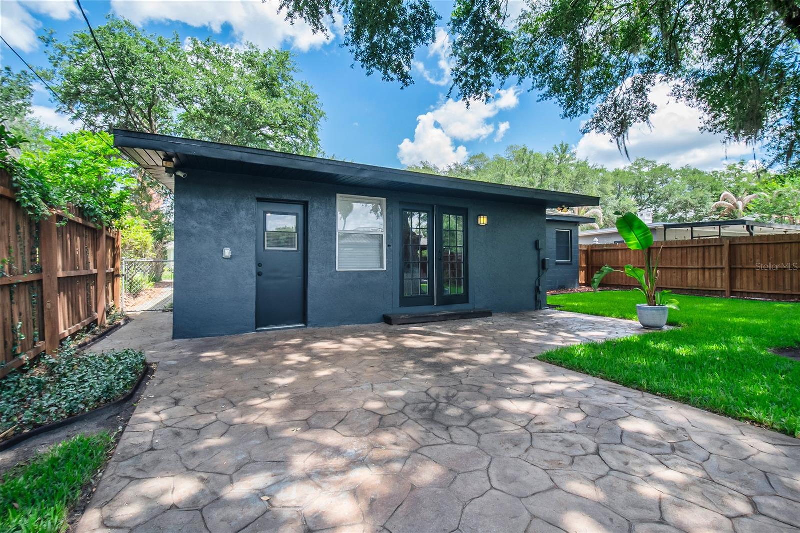 ORLANDO HLNDS - Residential