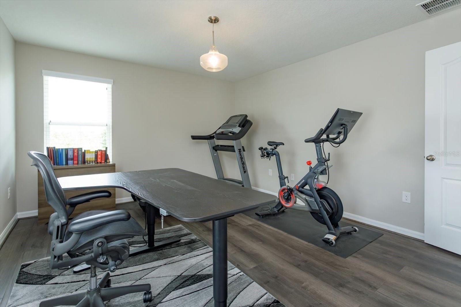 ORCHARD PK/STILLWATER XING PH - Residential