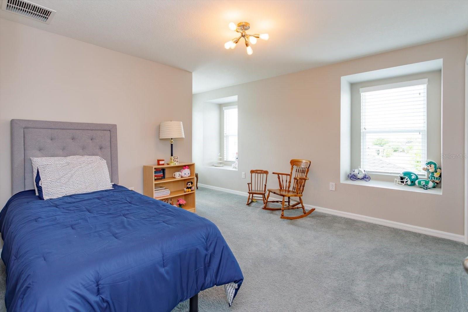 ORCHARD PK/STILLWATER XING PH - Residential