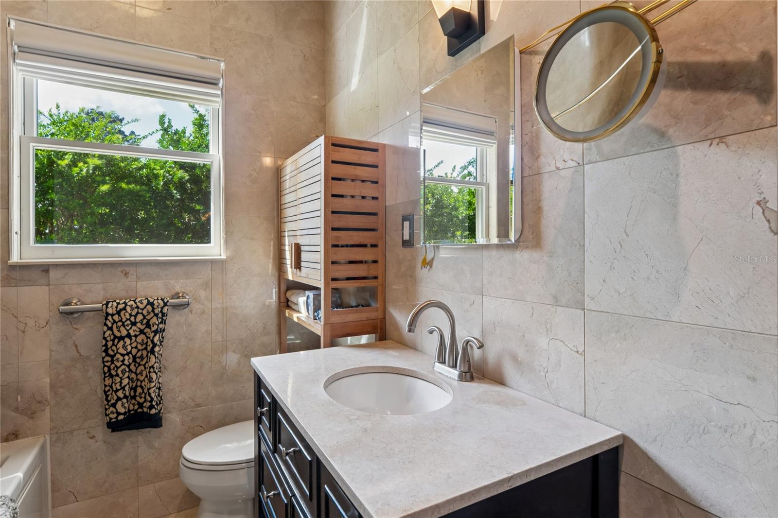 SHADOWLAWN ANNEX - Residential