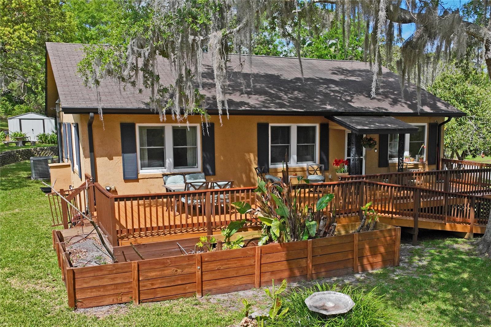 SHADOWLAWN ANNEX - Residential