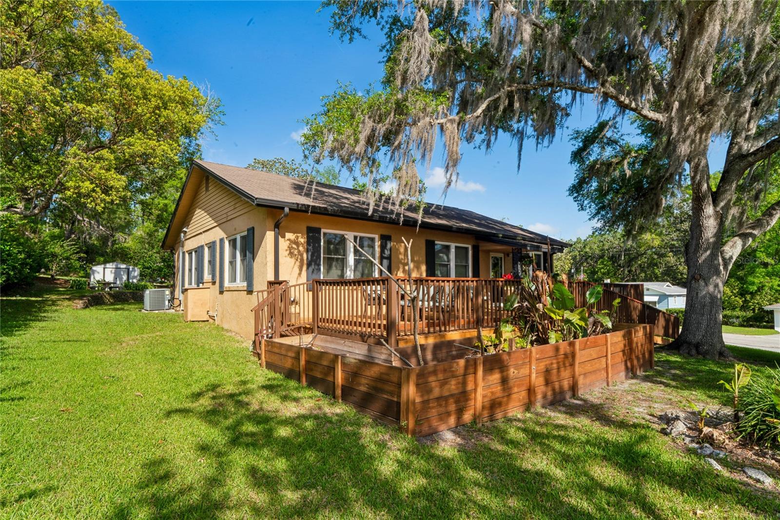 SHADOWLAWN ANNEX - Residential