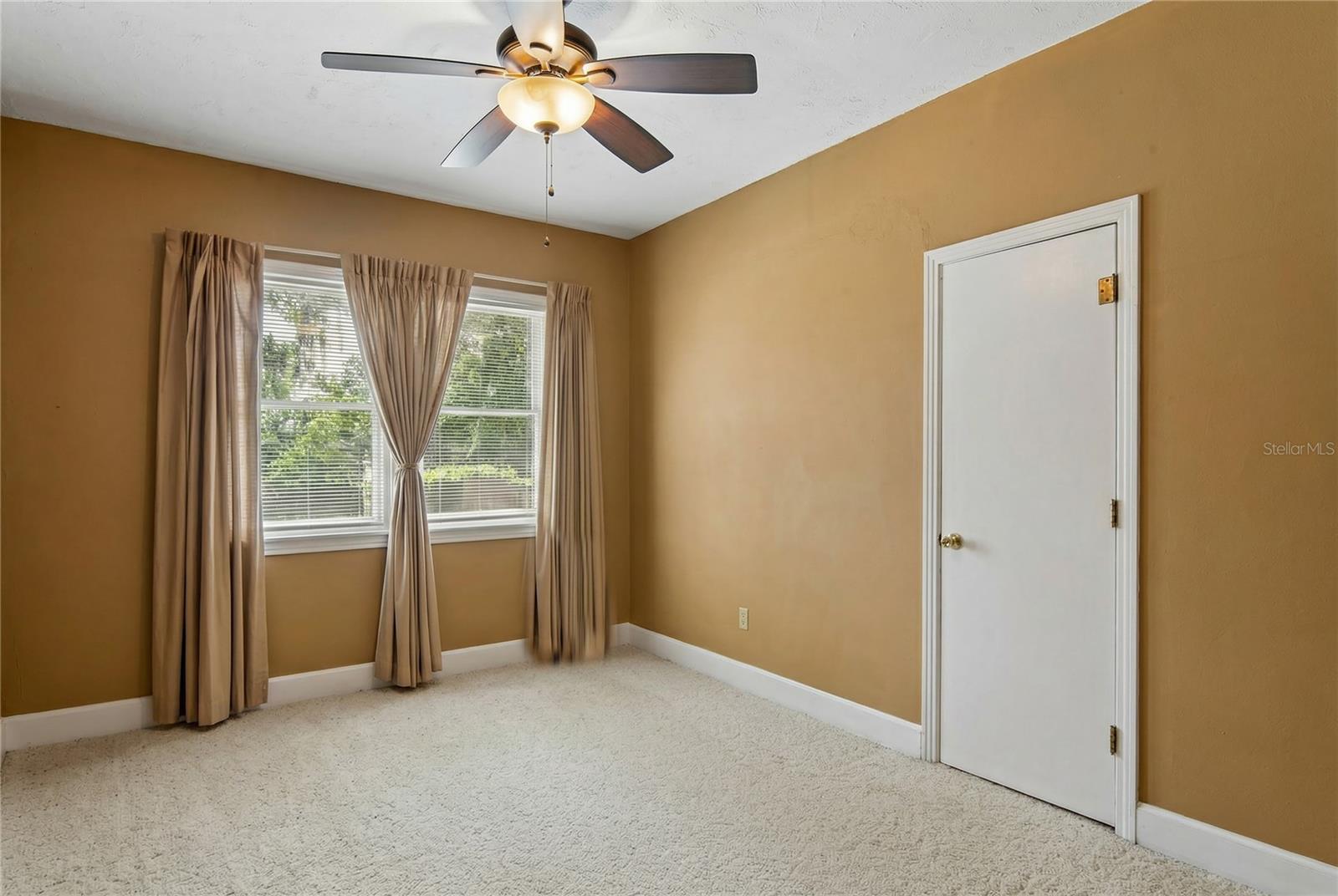 SHADOWLAWN ANNEX - Residential