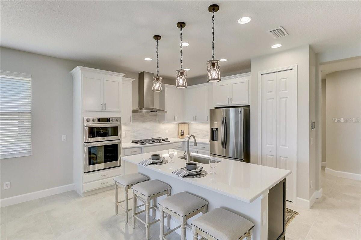 132 VAN GOGH COVE, BRADENTON, FL, 34212 3 132 VAN GOGH COVE