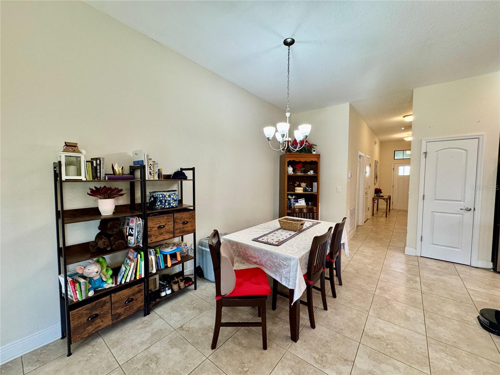 WOODS OF MOCCASIN WALLOW PH II - Residential Lease