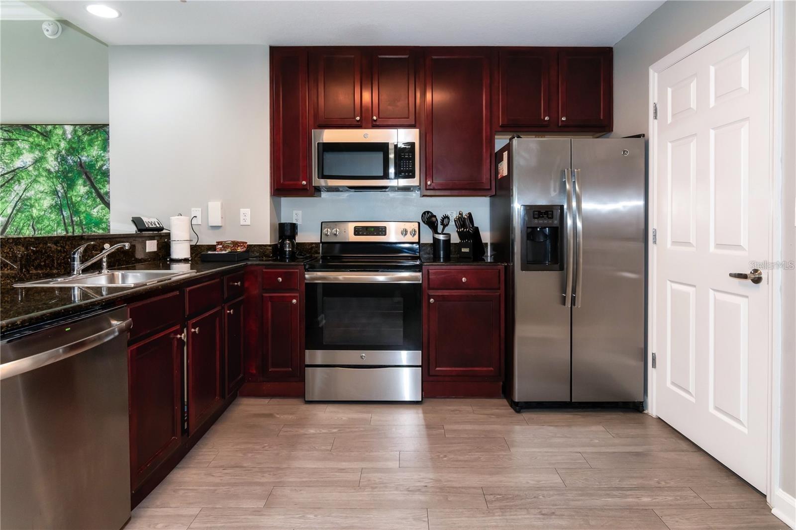 14501 GROVE RESORT AVENUE 1728