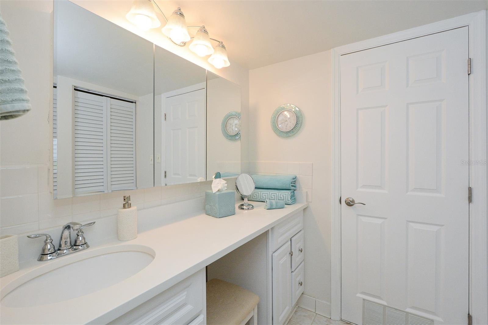 LONGBOAT KEY - Residential Lease