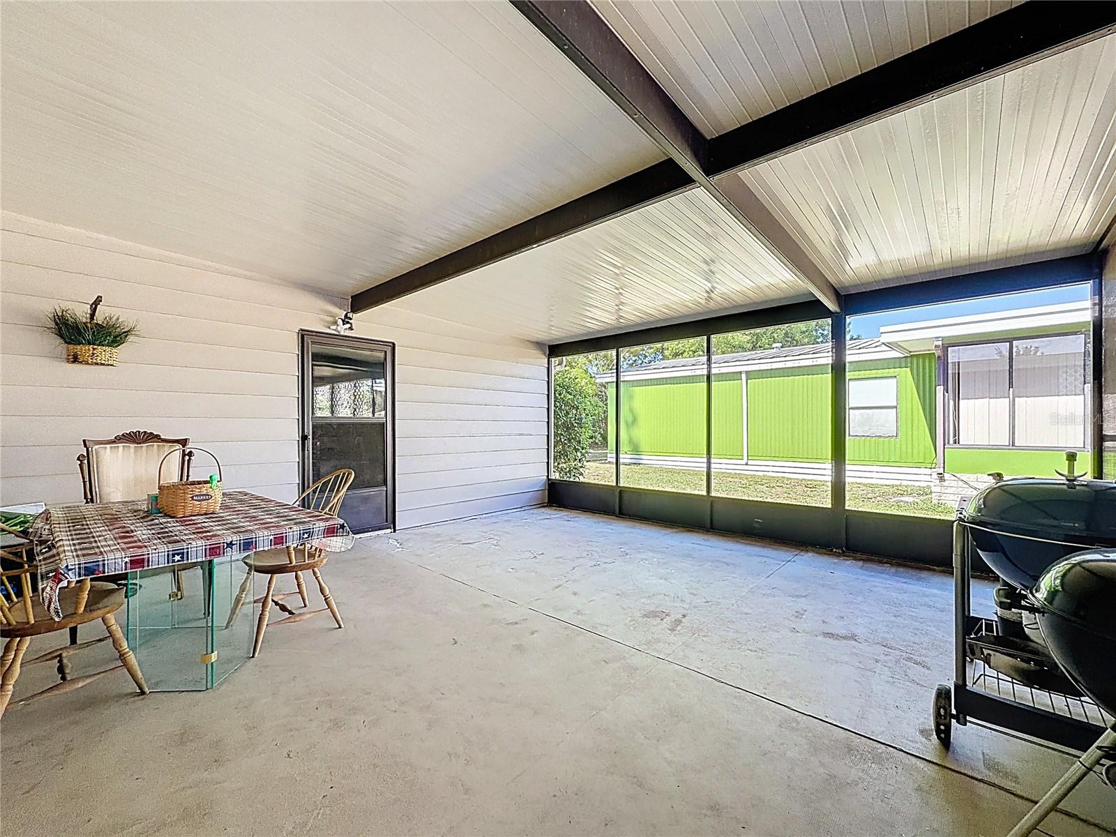 LAKE FRANCES ESTATES UNIT 04 - Residential