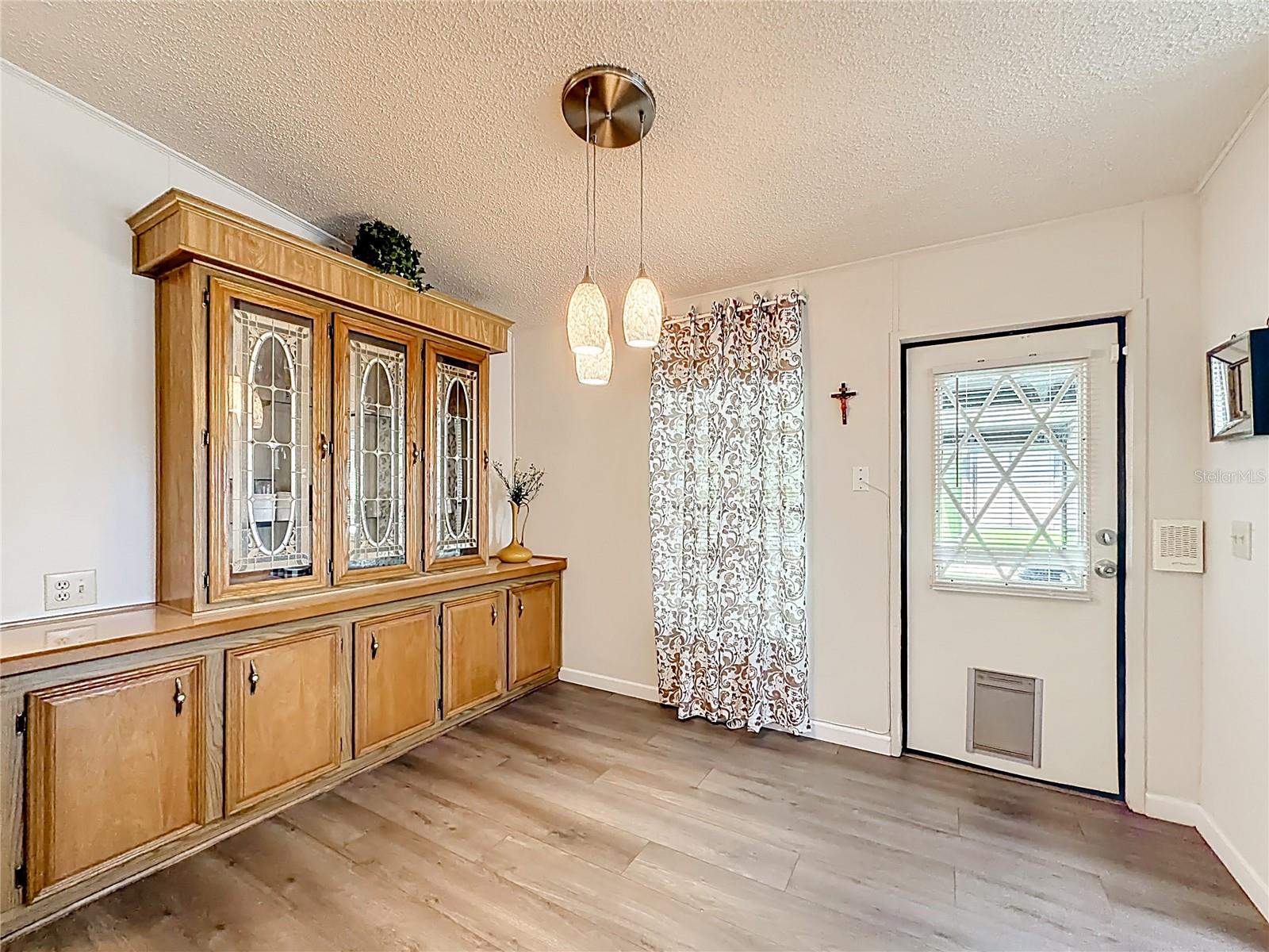 LAKE FRANCES ESTATES UNIT 04 - Residential