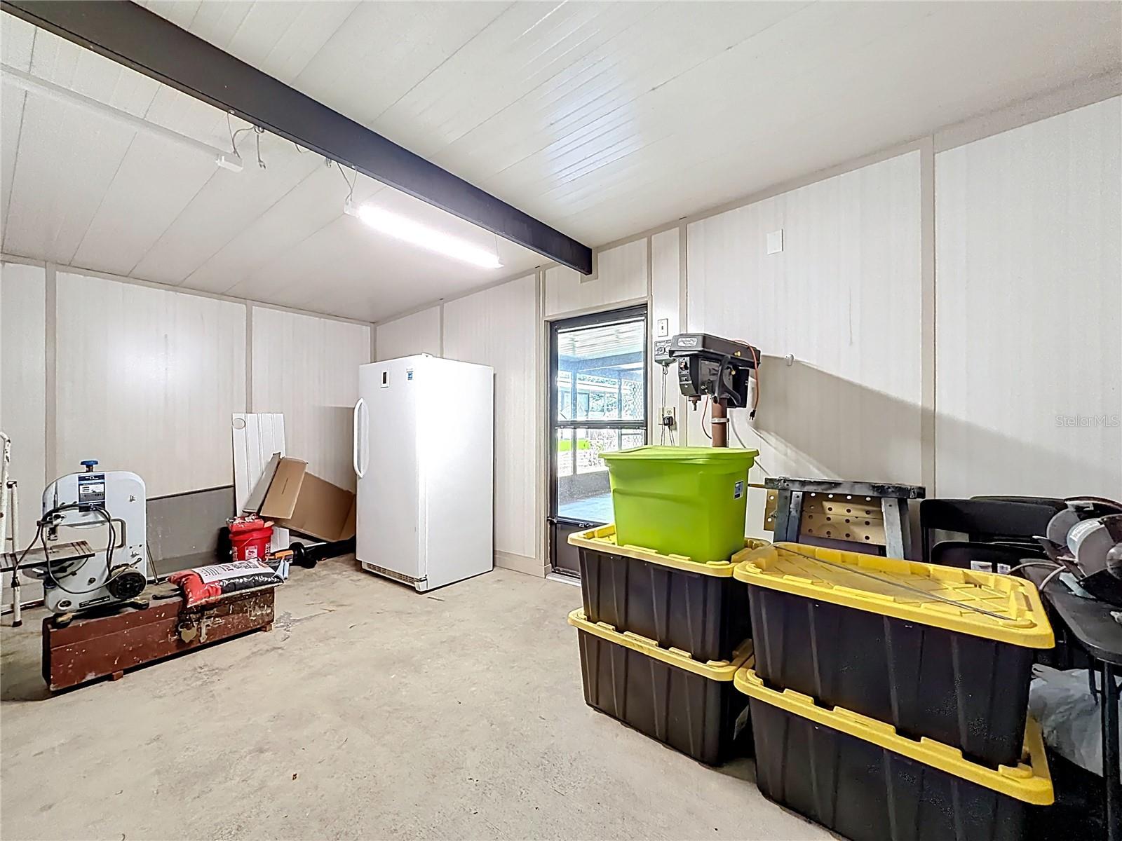 LAKE FRANCES ESTATES UNIT 04 - Residential