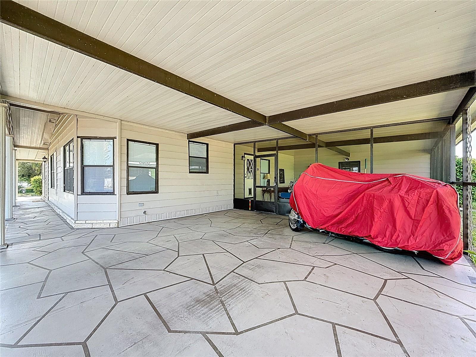 LAKE FRANCES ESTATES UNIT 04 - Residential