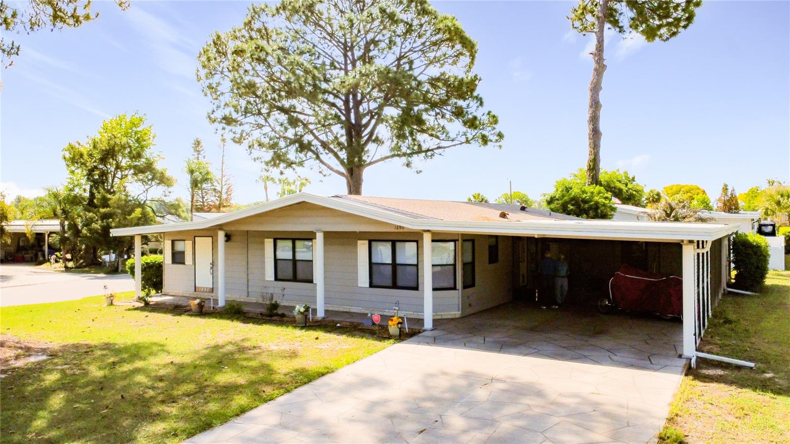 LAKE FRANCES ESTATES UNIT 04 - Residential