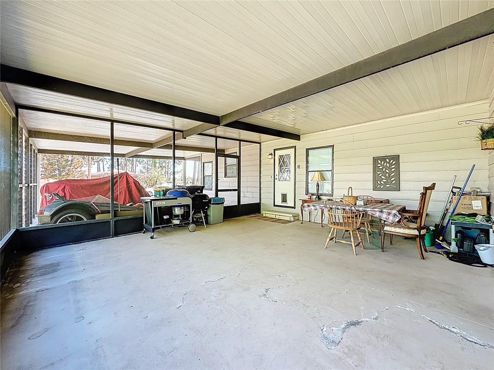 LAKE FRANCES ESTATES UNIT 04 - Residential