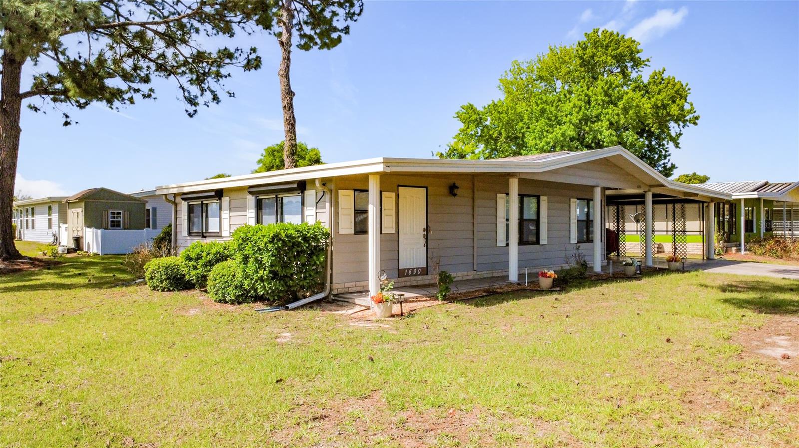 LAKE FRANCES ESTATES UNIT 04 - Residential