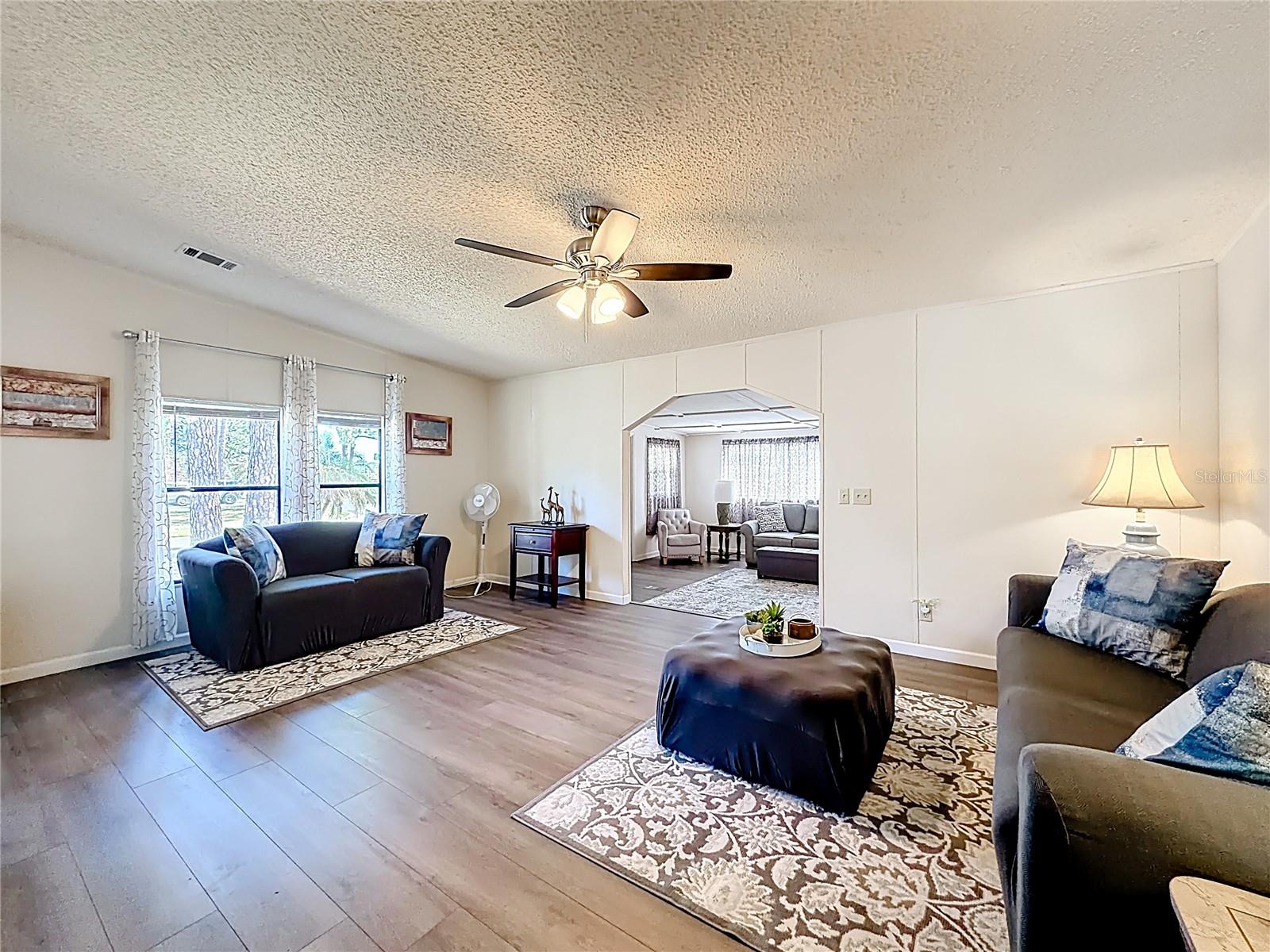 LAKE FRANCES ESTATES UNIT 04 - Residential