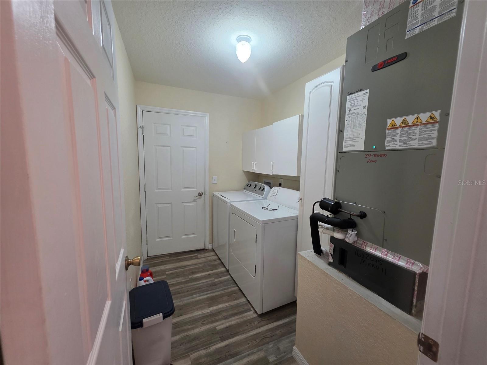 CHERRYWOOD ESTATE - Residential Lease