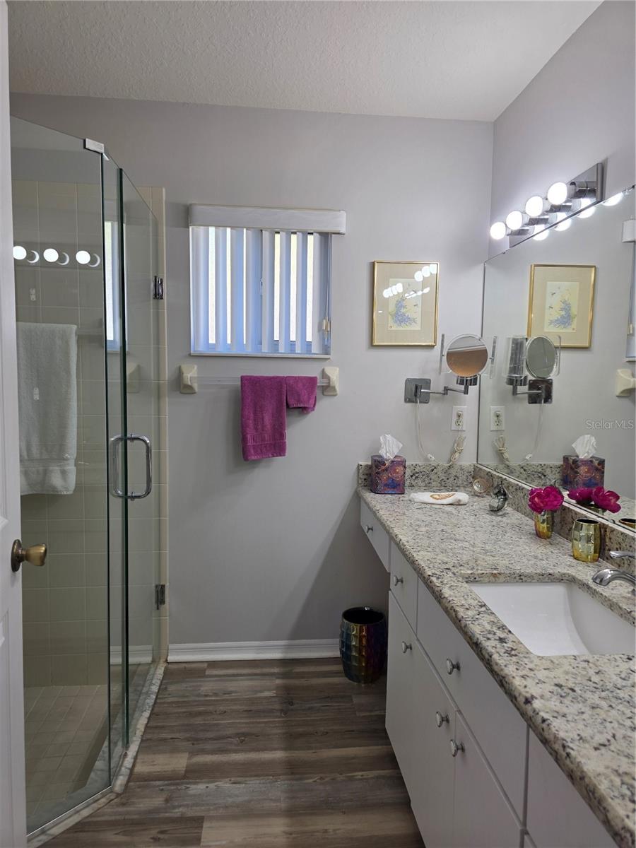 CHERRYWOOD ESTATE - Residential Lease