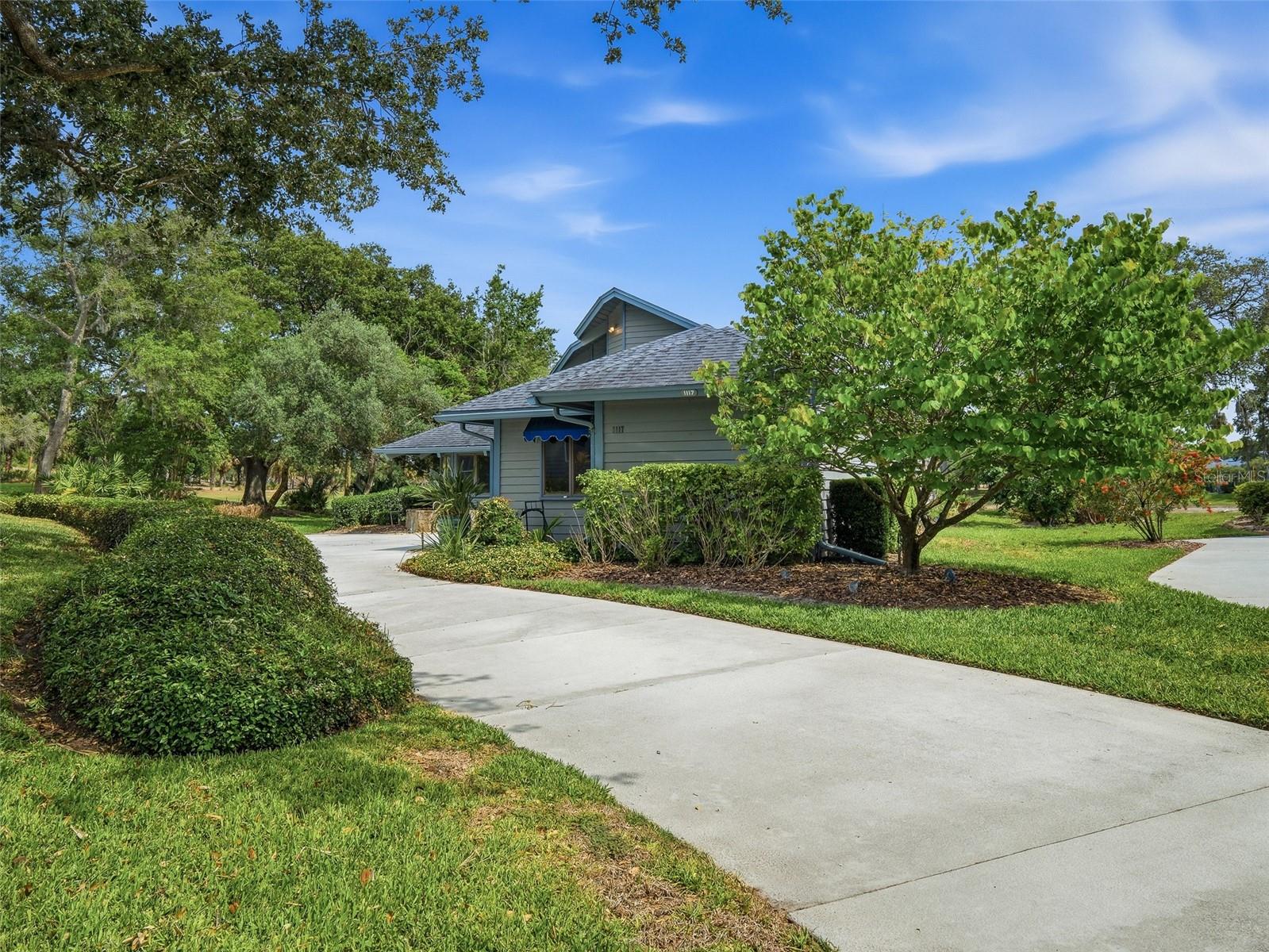 1117 LOCH LINNHE COURT