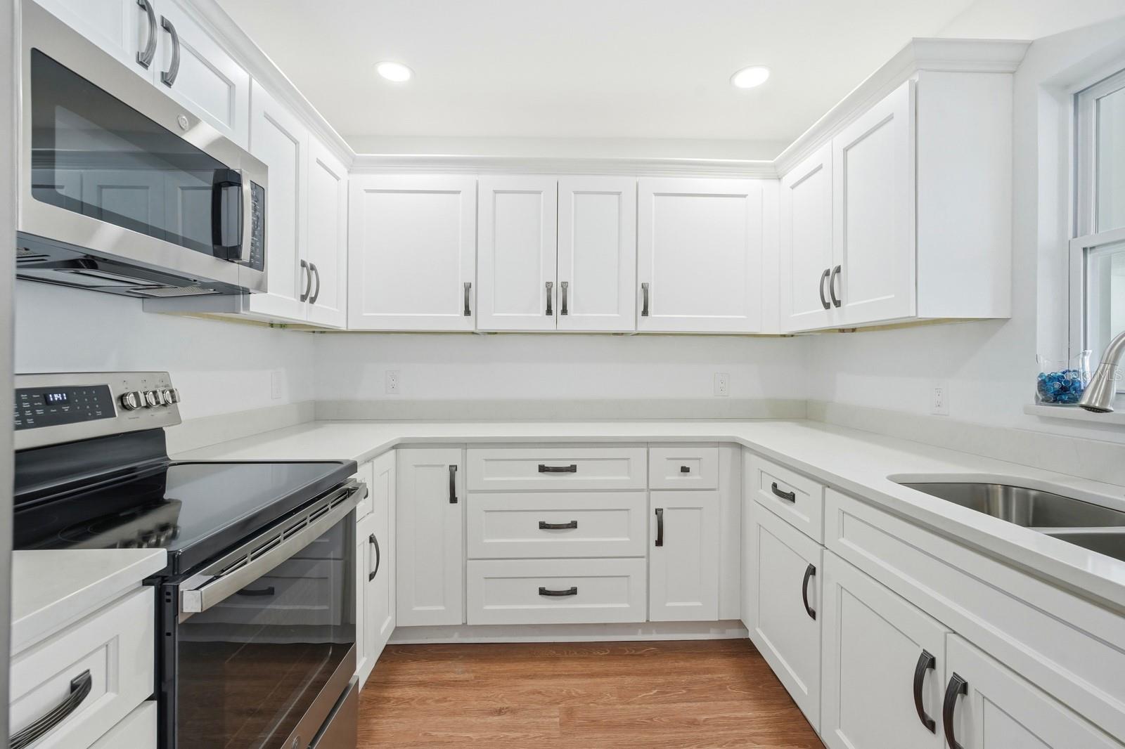 LANTERN PARK UNITS 01 & 02 - Residential