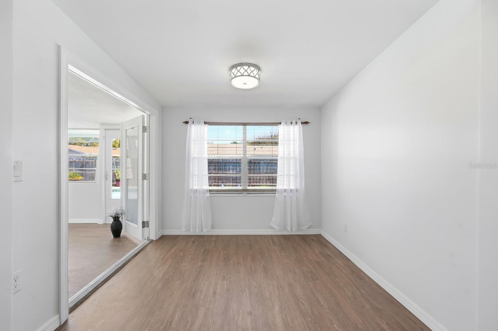 LANTERN PARK UNITS 01 & 02 - Residential