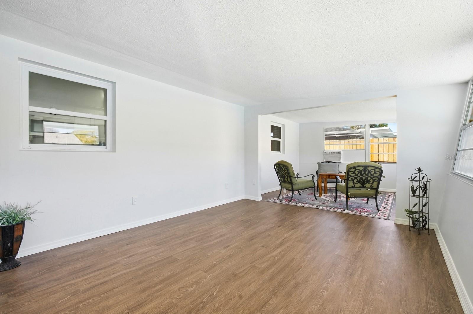 LANTERN PARK UNITS 01 & 02 - Residential