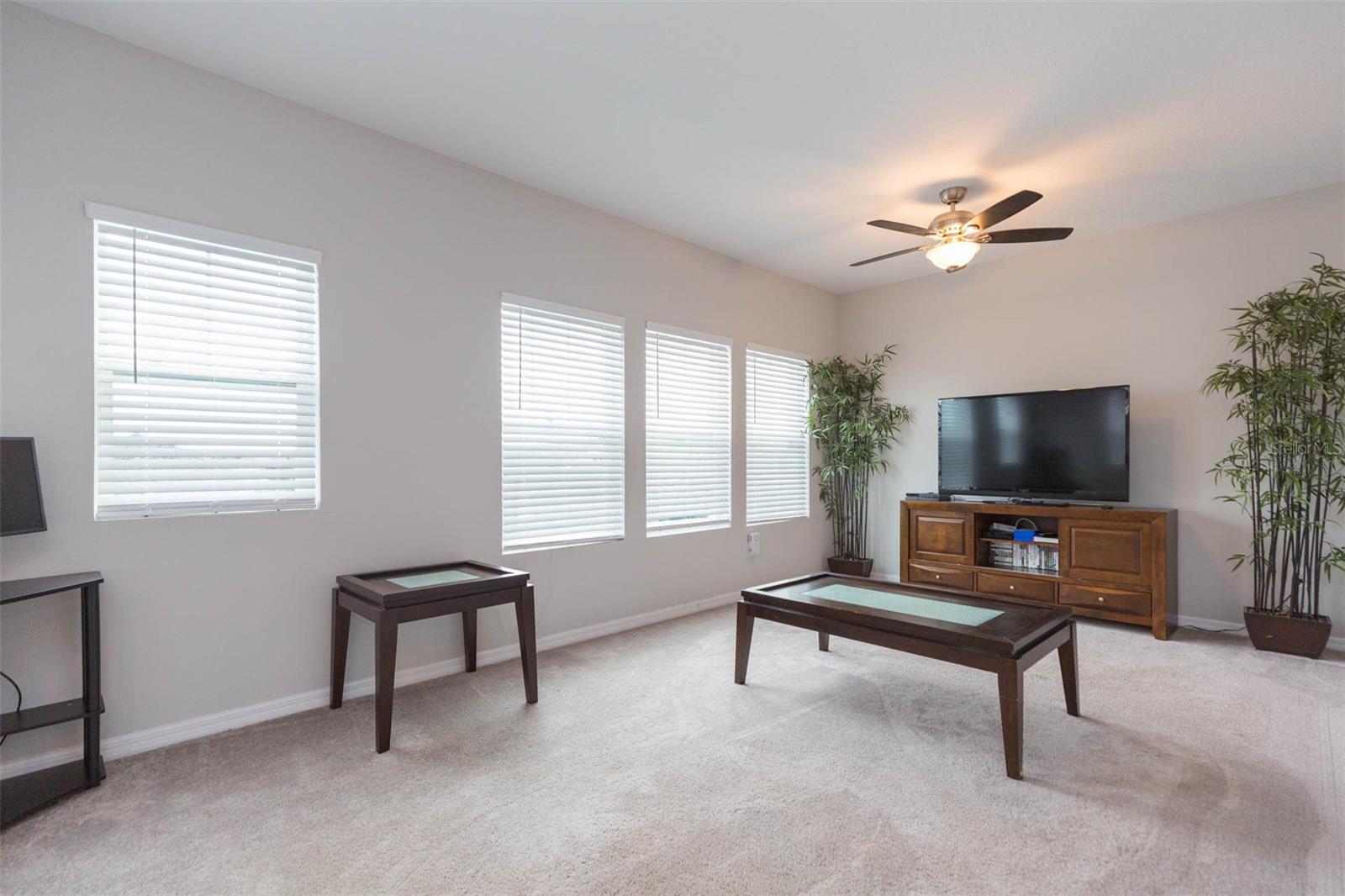 PERSIMMON PARK - Residential