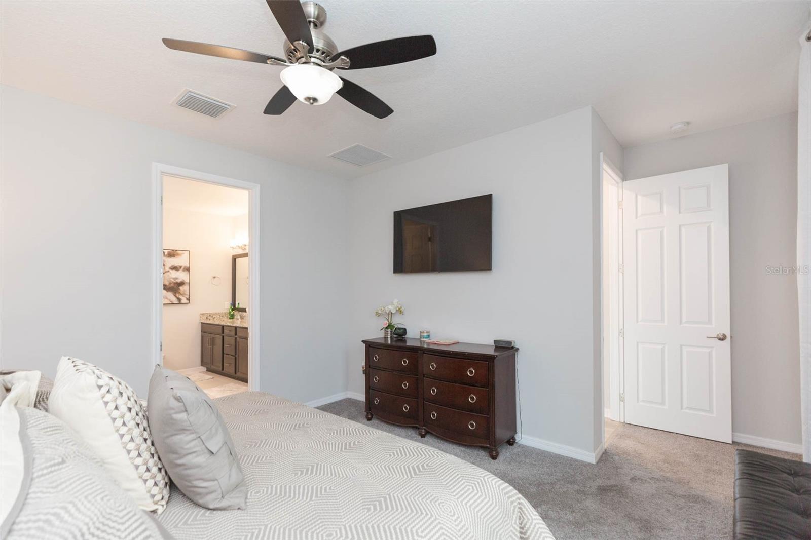 PERSIMMON PARK - Residential