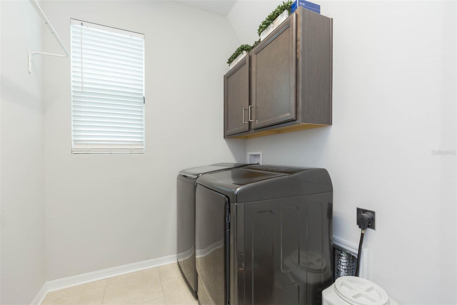 PERSIMMON PARK - Residential