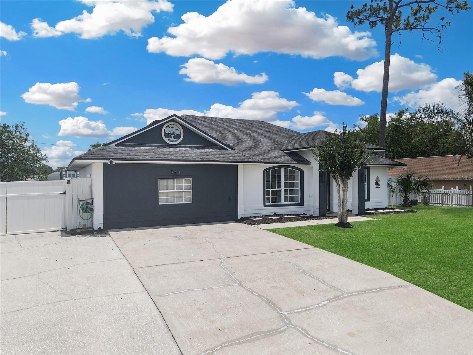 DELTONA LAKES UNIT 42 - Residential