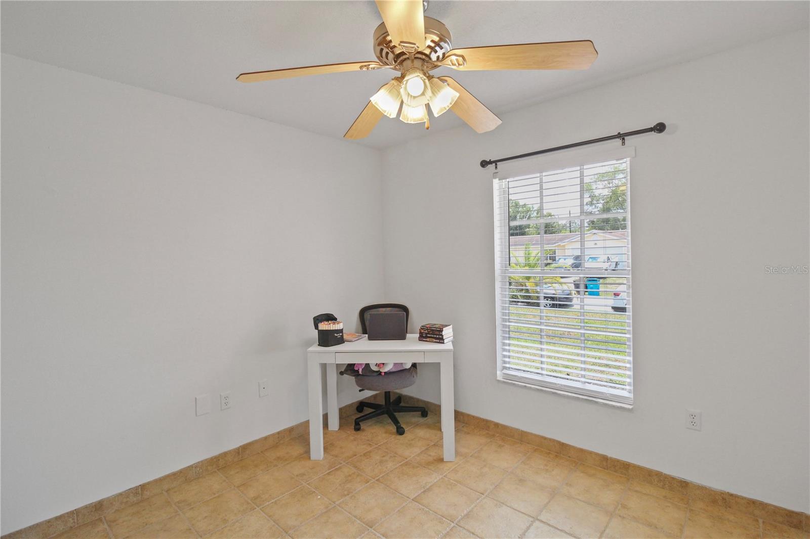DELTONA LAKES UNIT 42 - Residential