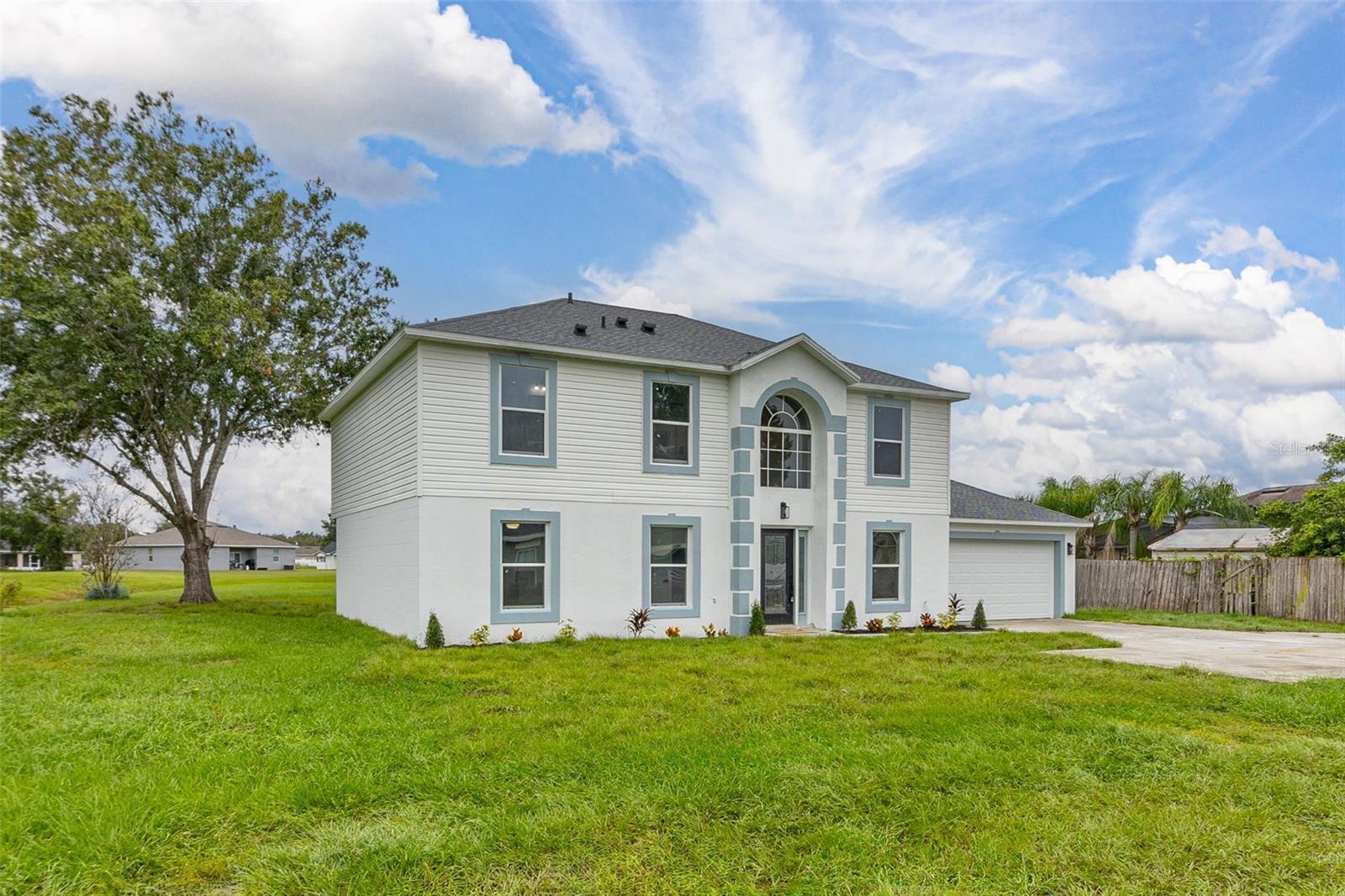 1025 DUDLEY DRIVE