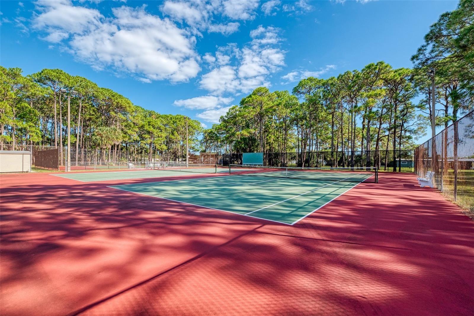 HOLIDAY PARK - Residential