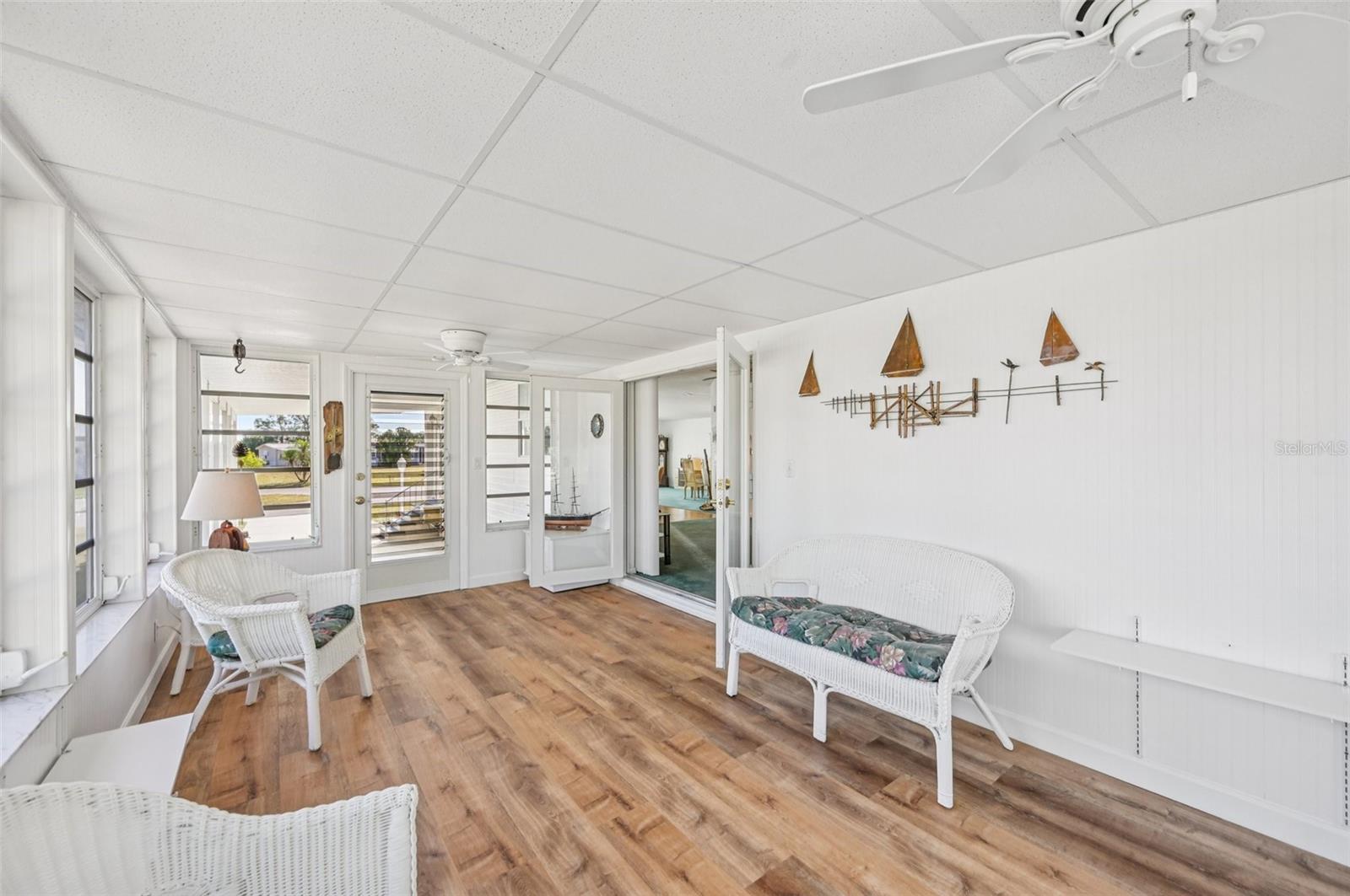 HOLIDAY PARK - Residential