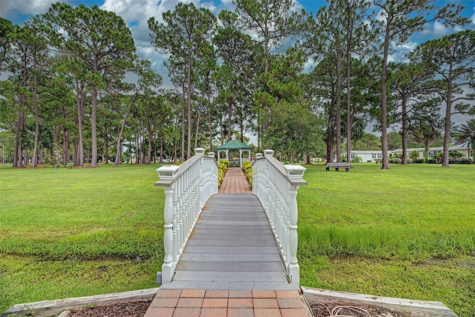 HOLIDAY PARK - Residential