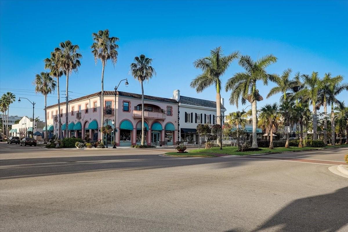 HOLIDAY PARK - Residential