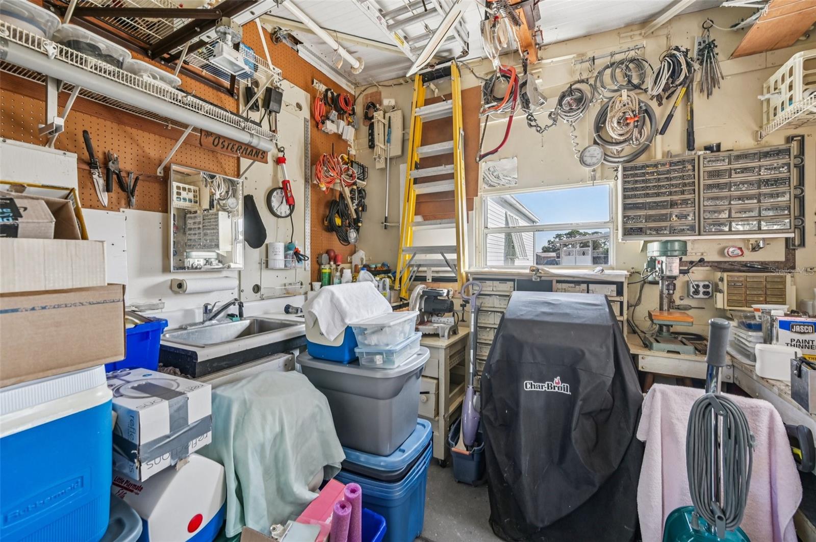 HOLIDAY PARK - Residential