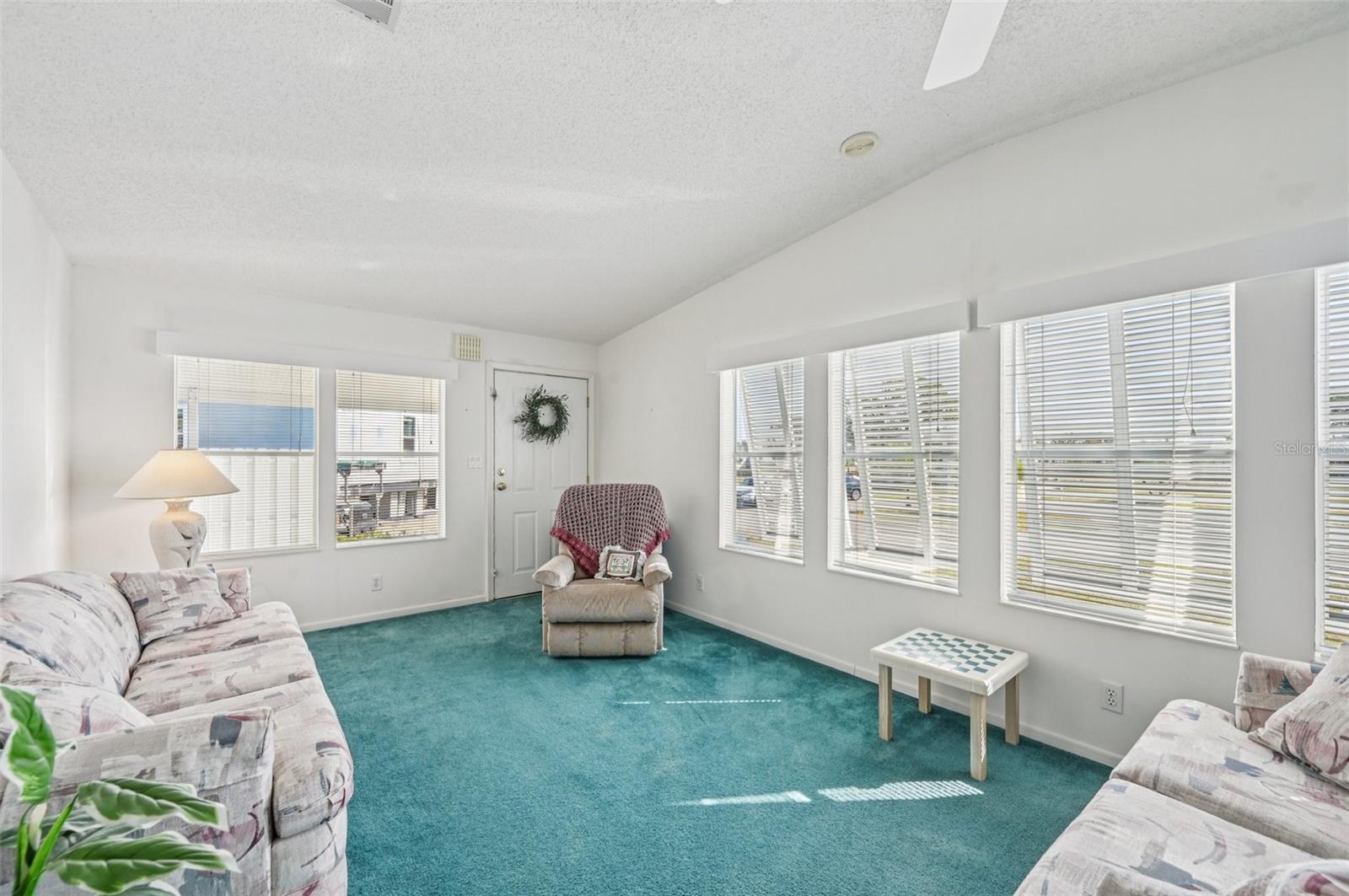 HOLIDAY PARK - Residential