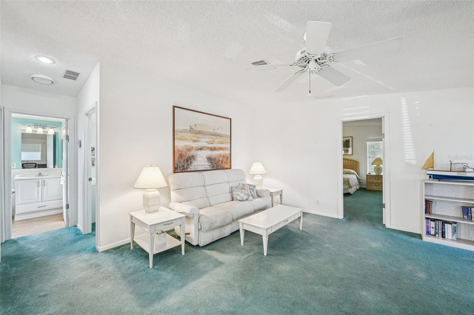 HOLIDAY PARK - Residential