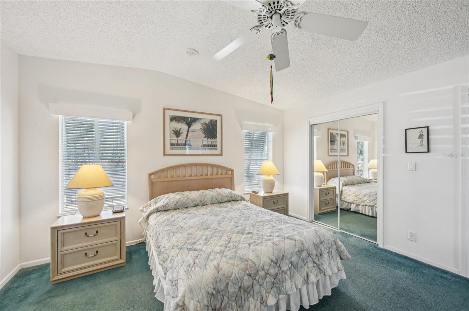 HOLIDAY PARK - Residential