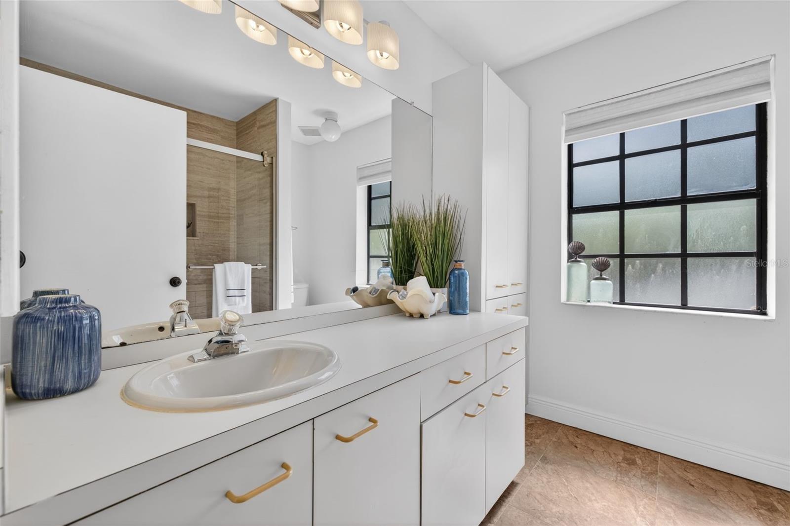 RIVIERA BAY SECOND ADDN - Residential