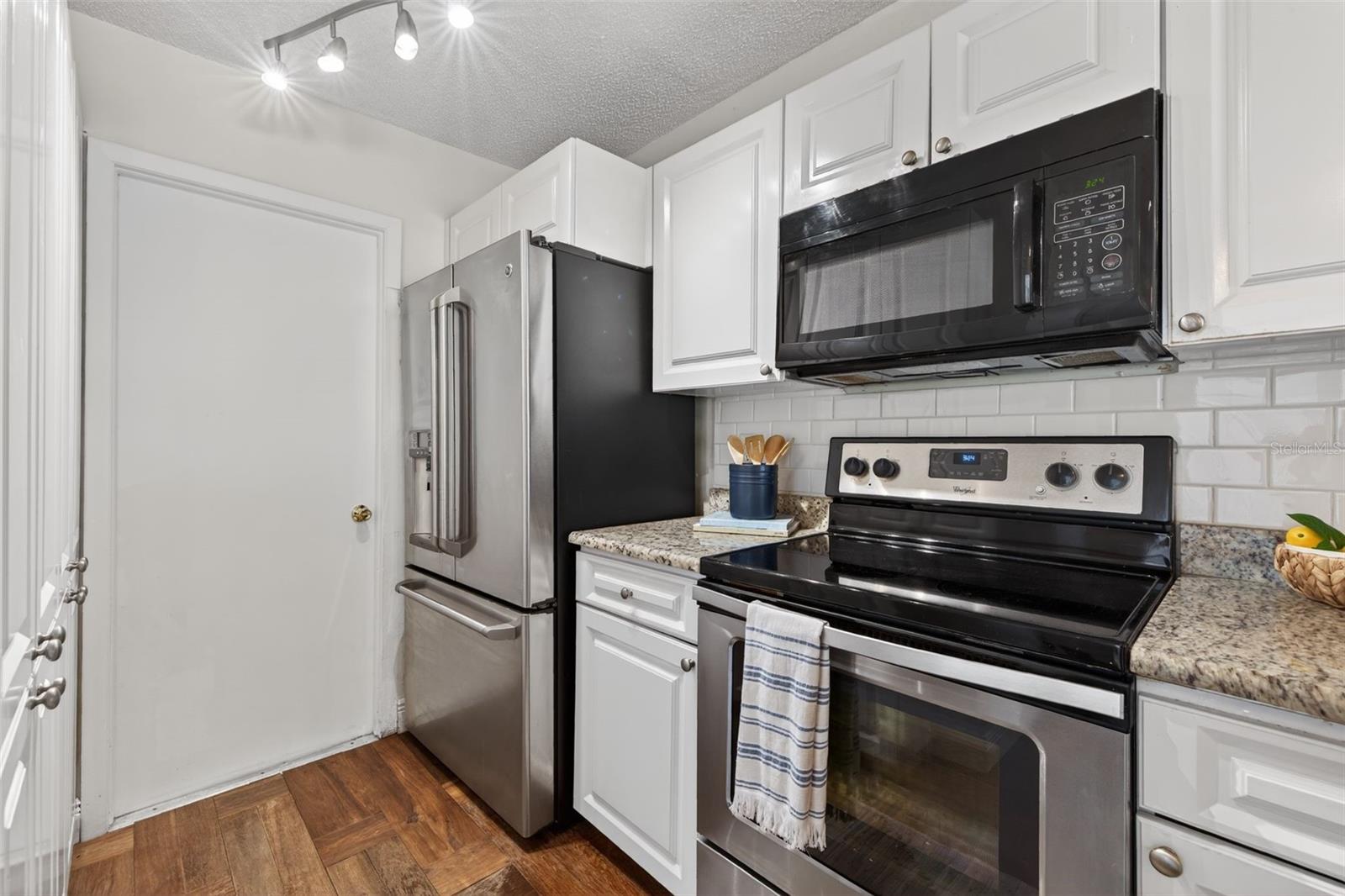 RIVIERA BAY SECOND ADDN - Residential